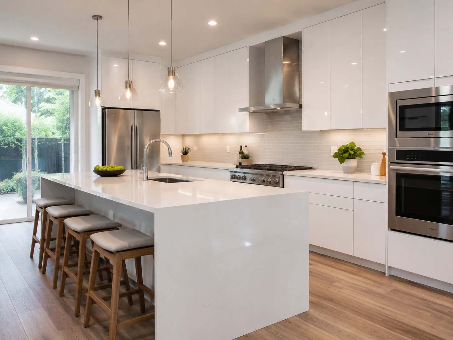 Contemporary high gloss cabinetry in a Cleveland Ohio kitchen