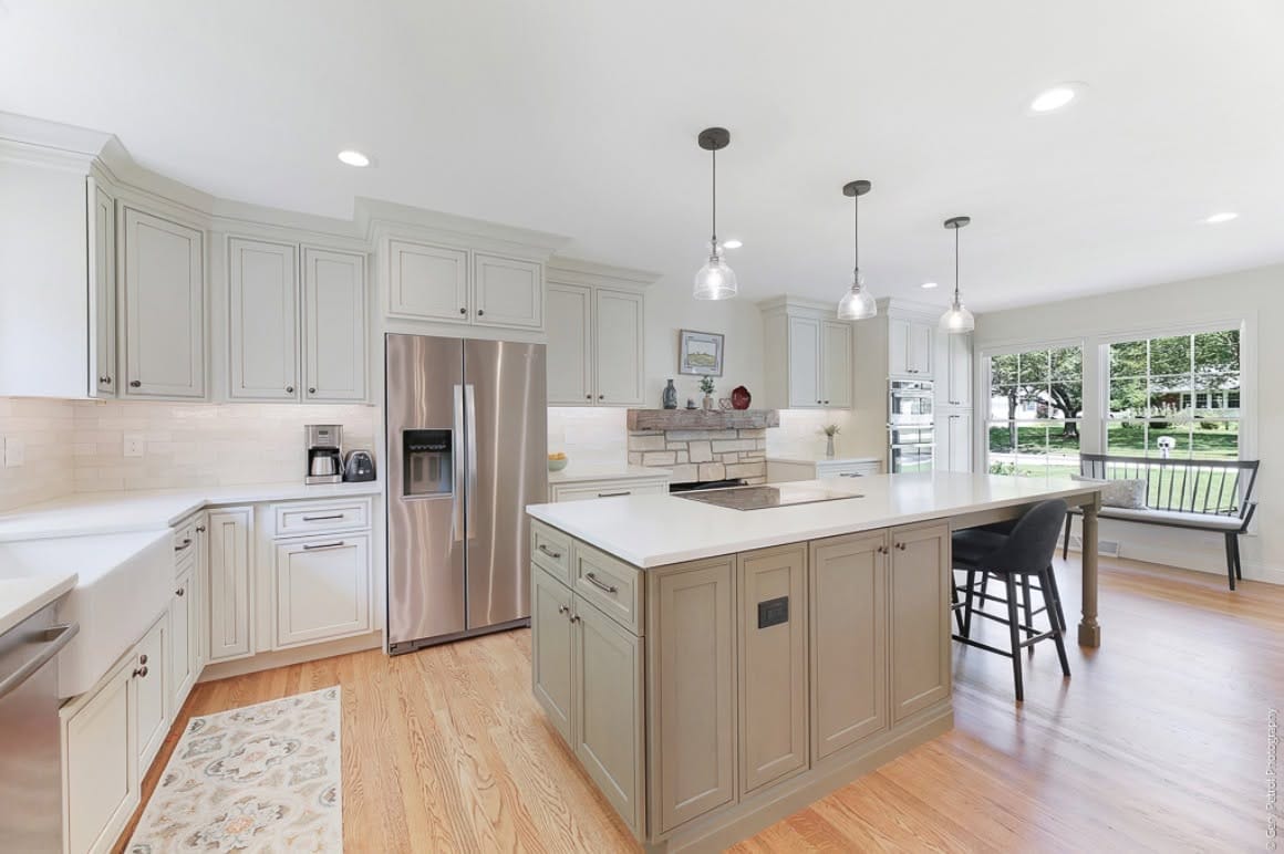 Light Shaker Gray kitchen cabinets for Lakewood Ohio