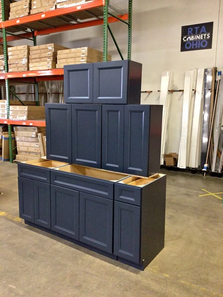 Navy Blue Shaker kitchen cabinet full set at the RTA Cabinets Ohio warehouse in Cleveland